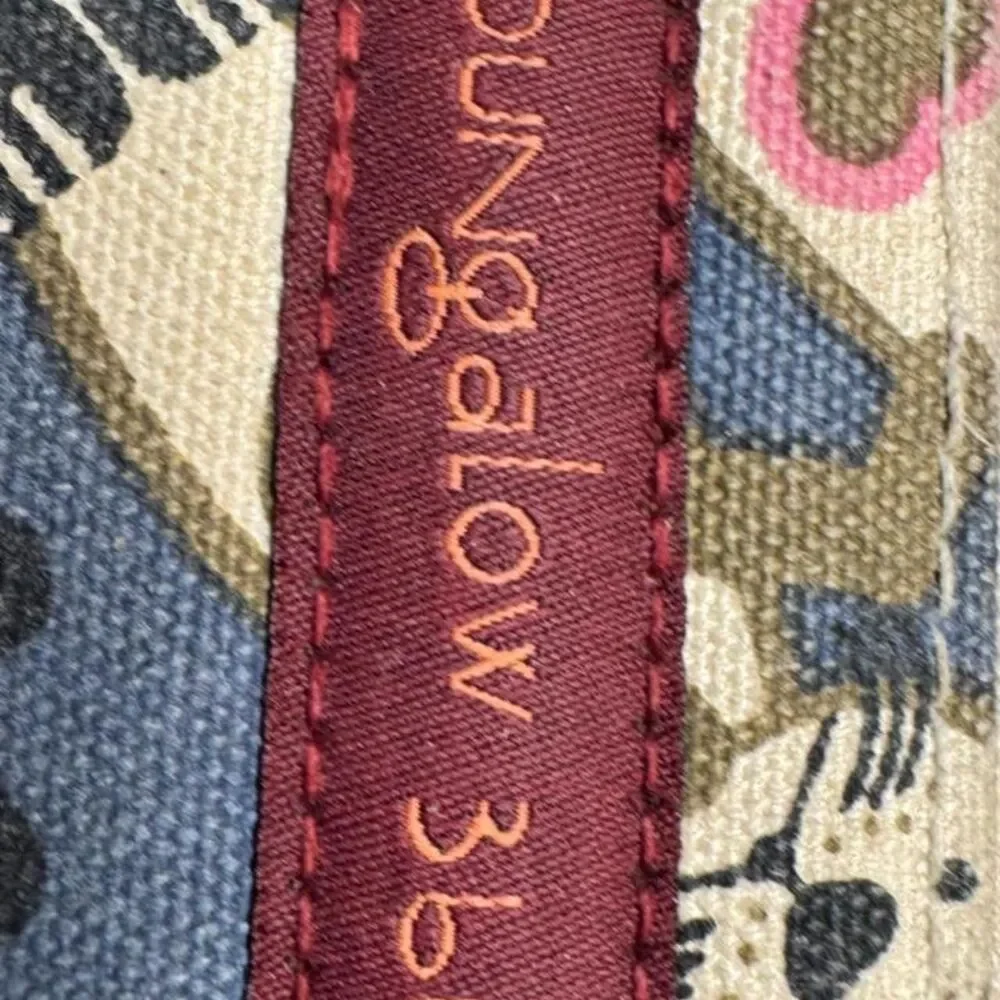 Bungalow 360 Fabric Wallet Otters! Zippered